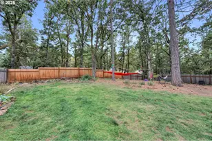 910 E 43rd Ave, Eugene, OR 97405 - Photo 40