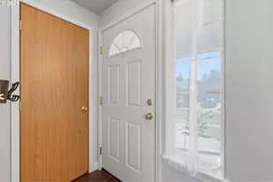 1361 Glenwood Ct, Lafayette, OR 97127 - Photo 6