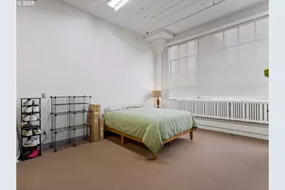 1314 NW Irving St #201, Portland, OR 97209 - Photo 10