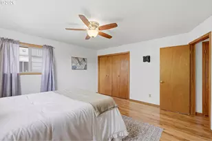 601 E 12th St, The Dalles, OR 97058 - Photo 22