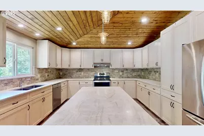 94345 Orchard Ln, Gold Beach, OR 97444 - Photo 16