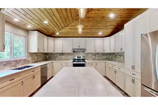 94345 Orchard Ln, Gold Beach, OR 97444 - Photo 16