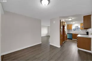 733 54th St, Springfield, OR 97478 - Photo 10