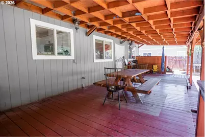 2246 Dale Ave, Eugene, OR 97408 - Photo 24