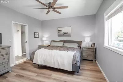 2246 Dale Ave, Eugene, OR 97408 - Photo 12