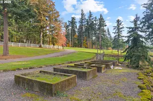 27940 SW Mountain Rd, West Linn, OR 97068 - Photo 10