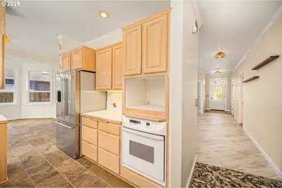 1565 Santa Rosa St, Eugene, OR 97401 - Photo 10
