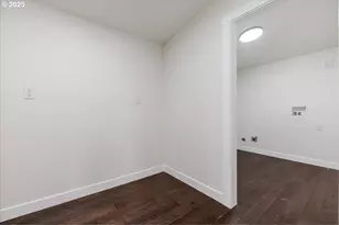 1432 NE 10th Ave, McMinnville, OR 97128 - Photo 18