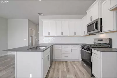 2117 36th Ave, Forest Grove, OR 97116 - Photo 6