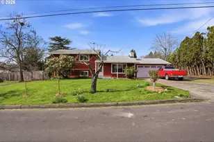 4425 SW 202nd Ave, Beaverton, OR 97078 - Photo 2