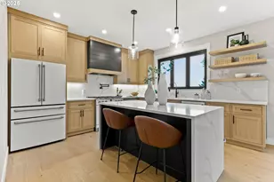 226 NW MacLeay Blvd, Portland, OR 97210 - Photo 12