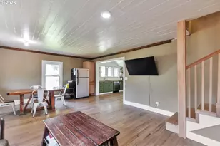 210 Washington St, Oregon City, OR 97045 - Photo 10