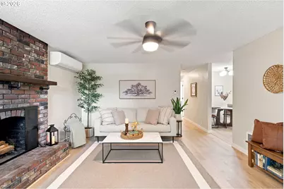 9137 N Geneva Ave, Portland, OR 97203 - Photo 6