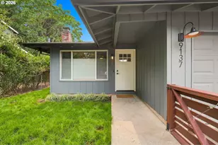 9137 N Geneva Ave, Portland, OR 97203 - Photo 2