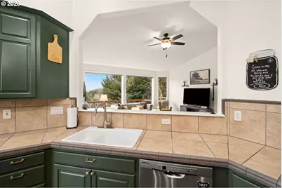 16117 SE Goosehollow Dr, Damascus, OR 97089 - Photo 12