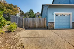 16514 Oaktree Terrace, Oregon City, OR 97045 - Photo 4