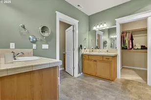 16514 Oaktree Terrace, Oregon City, OR 97045 - Photo 24