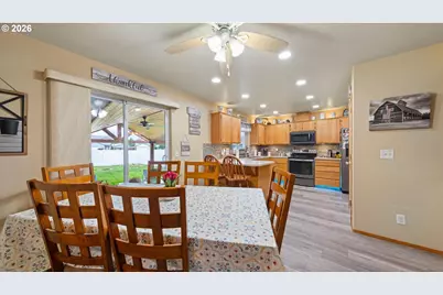 1595 NE Sandstone Ave, Hermiston, OR 97838 - Photo 8