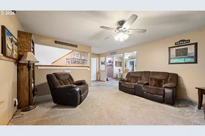 1595 NE Sandstone Ave, Hermiston, OR 97838 - Photo 6