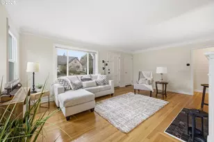 7327 N Oatman Ave, Portland, OR 97217 - Photo 6