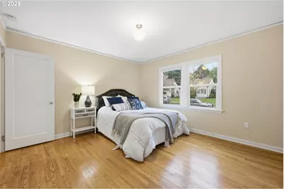 7327 N Oatman Ave, Portland, OR 97217 - Photo 12