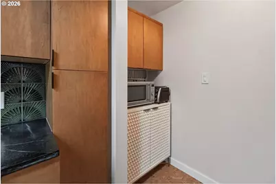 3060 SW 35th Ct, Redmond, OR 97756 - Photo 6