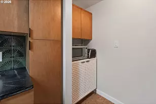 3060 SW 35th Ct, Redmond, OR 97756 - Photo 6