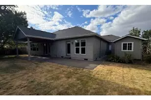 3334 Amherst Way, Eugene, OR 97408 - Photo 2