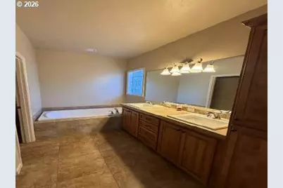 3334 Amherst Way, Eugene, OR 97408 - Photo 10