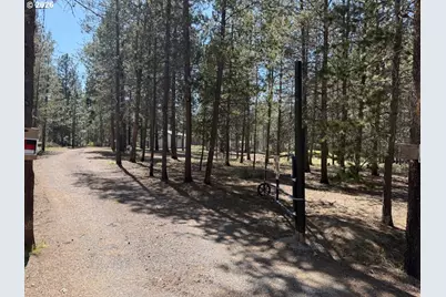 51377 Mitchell Rd, La Pine, OR 97739 - Photo 2