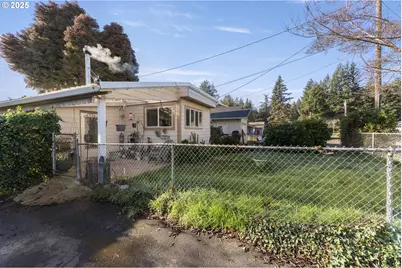 1735 Pennsylvania St, Coos Bay, OR 97420 - Photo 34