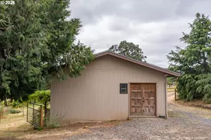 7500 Spring Valley Rd, Salem, OR 97304 - Photo 40