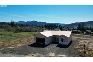 916 Fonner St, Sutherlin, OR 97479 - Photo 6