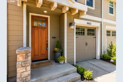 9923 SE Old Town Ct, Happy Valley, OR 97086 - Photo 2