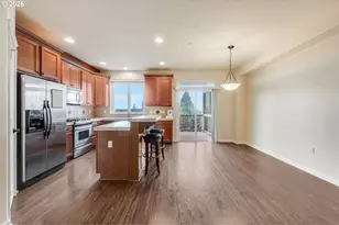 9923 SE Old Town Ct, Happy Valley, OR 97086 - Photo 4