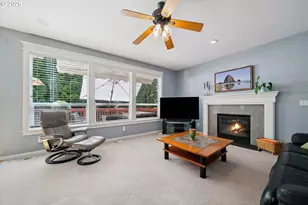 23060 Bland Cir, West Linn, OR 97068 - Photo 6
