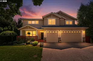 23060 Bland Cir, West Linn, OR 97068 - Photo 2