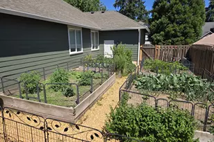 437 N 8th Pl, Carlton, OR 97111 - Photo 24