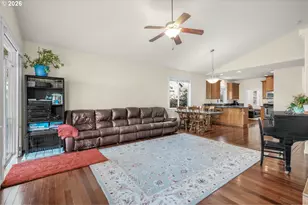 437 N 8th Pl, Carlton, OR 97111 - Photo 6