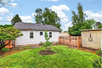 1312 SE Mall St, Portland, OR 97202 - Photo 26
