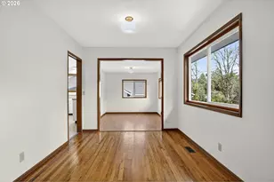 6510 SW 33rd Pl, Portland, OR 97239 - Photo 14