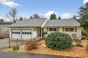 6510 SW 33rd Pl, Portland, OR 97239 - Photo 2