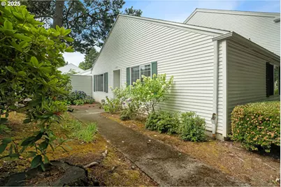 13050 SW Allen Blvd, Beaverton, OR 97005 - Photo 2