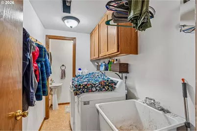 20649 SW Siletz Ct, Tualatin, OR 97062 - Photo 36
