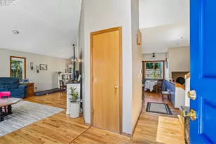 20649 SW Siletz Ct, Tualatin, OR 97062 - Photo 8