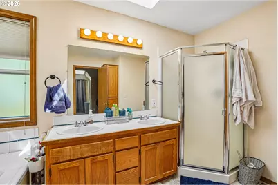 20649 SW Siletz Ct, Tualatin, OR 97062 - Photo 30