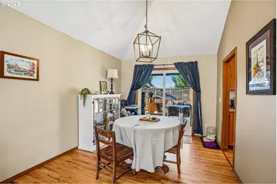20649 SW Siletz Ct, Tualatin, OR 97062 - Photo 12