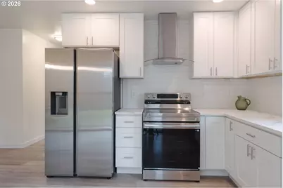 441 N 2nd St, Saint Helens, OR 97051 - Photo 12