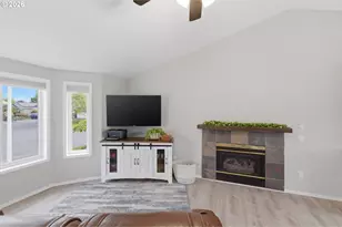 16045 SW Baler Way, Sherwood, OR 97140 - Photo 6