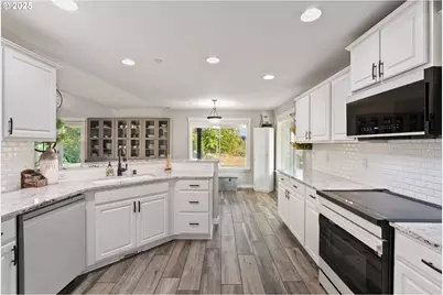 4555 NE 242nd Ave, Vancouver, WA 98682 - Photo 12